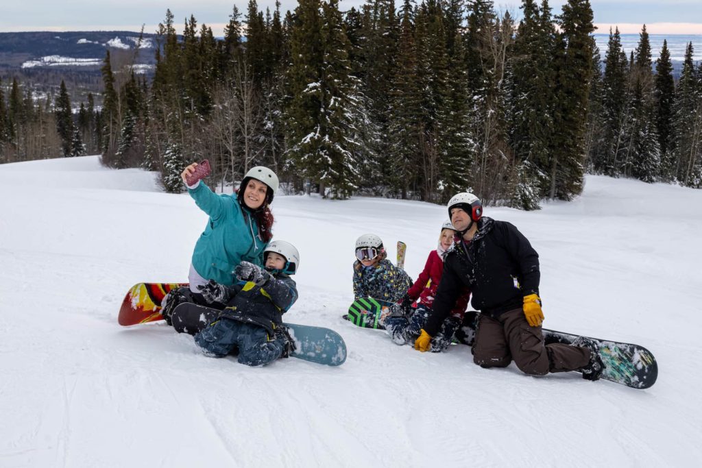 ClearHillsWhisperingPinesSnowSeekersPaulLavoie-52