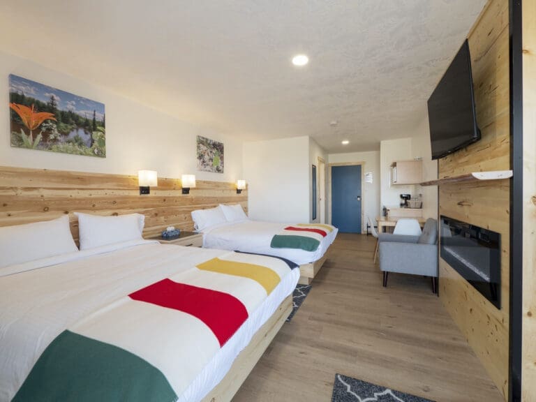 Lodge At Kimiwan Room  768x576