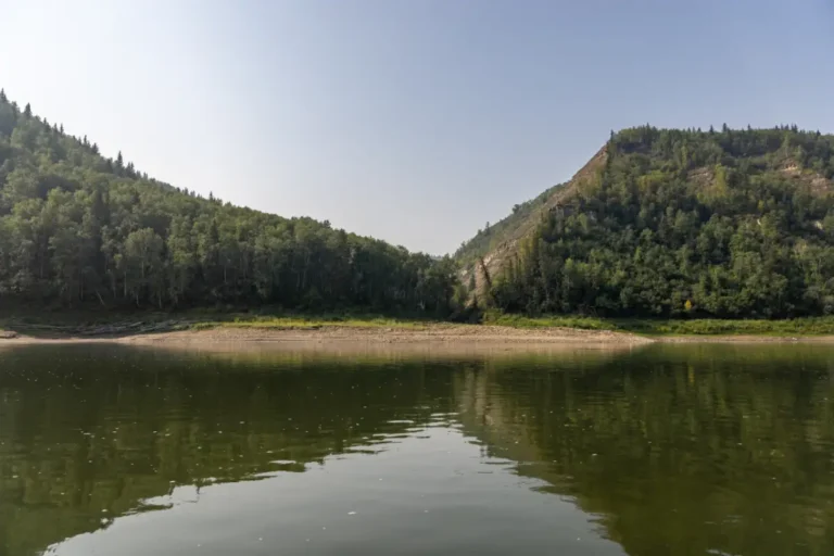 Fourth Creek Saddle Hills County 768x512