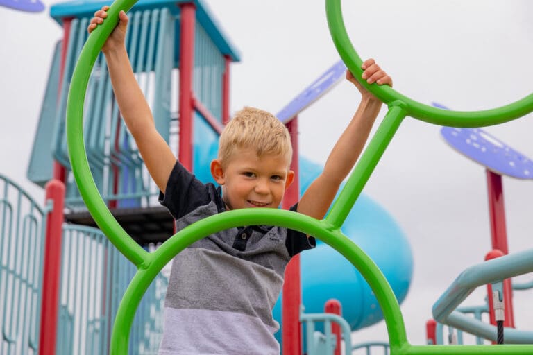 Strong Creek Playground  768x512