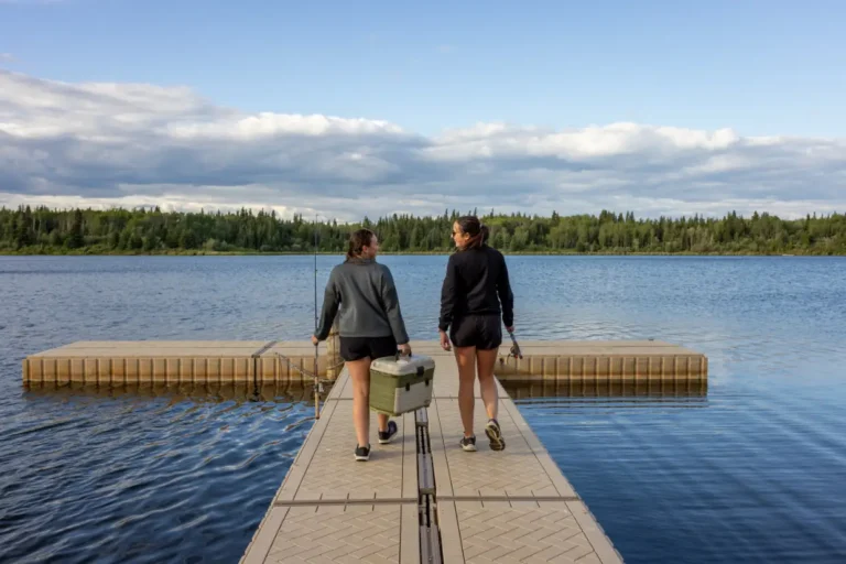 County Northen Lights Lakes 38 1 768x512