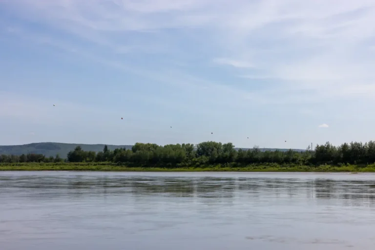 KM334privateCabinsGuidePeacePaulLavoieImages 3 768x512