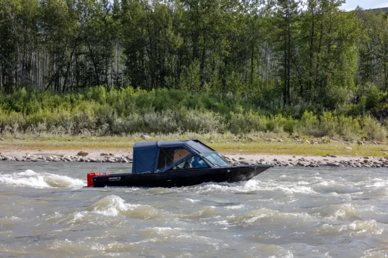 KM344 rd set rapids Smoky River Guide 4 768x512