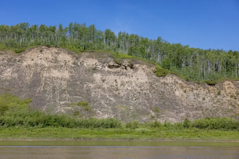 KM423HoodoosGuidePeacePaulLavoieImages 2 768x512