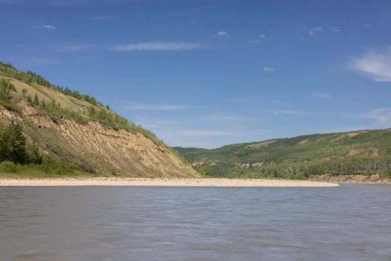 KM45 Frenchmans Smoky River Guide 3 768x512