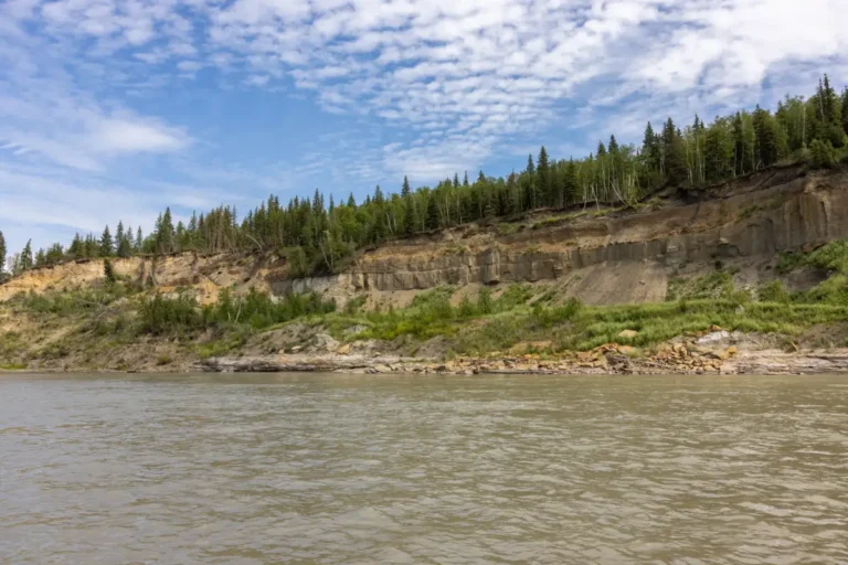 KM55 Whitewater Smoky River Guide 768x512