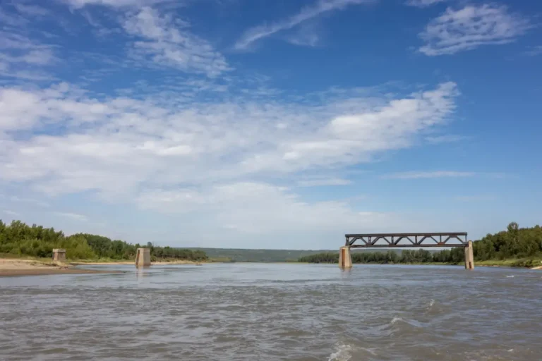 KM67.6 Tressel Smoky River Guide 7 768x512