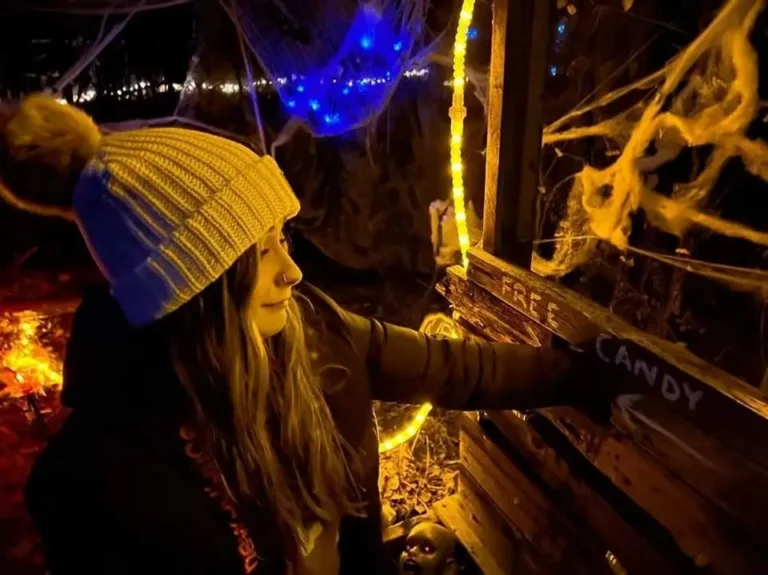 Fairview Haunted Walk Free Candy 768x575